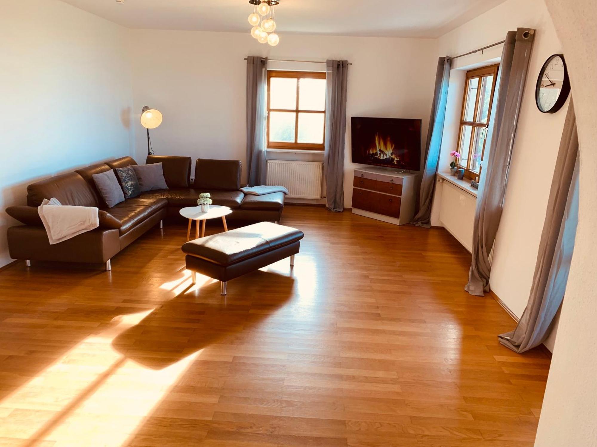 Adlerhorst, 4 Schlafzimmer, Blick In Die Alpen, Parkplatz Thyrnau Eksteriør bilde