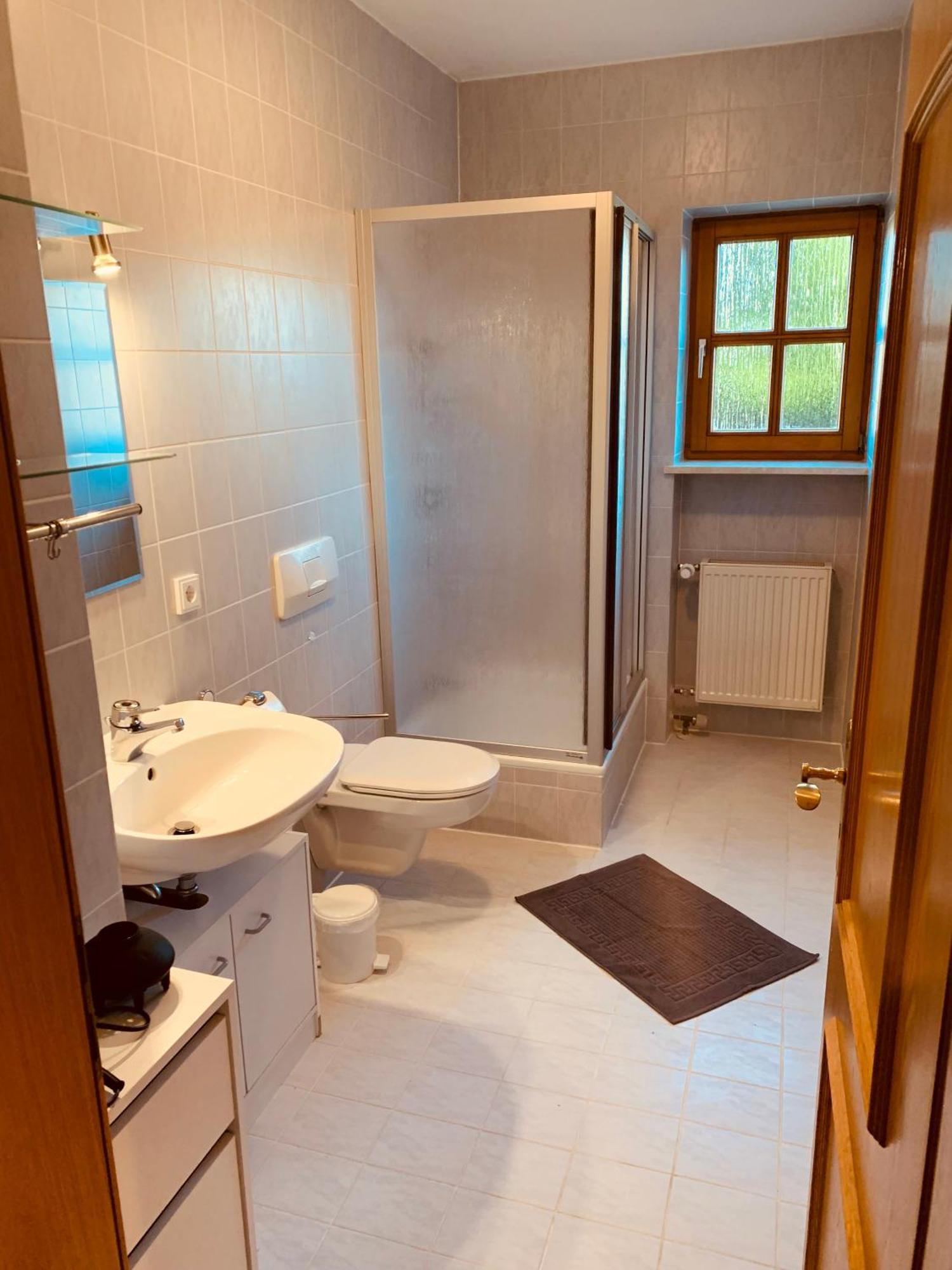 Adlerhorst, 4 Schlafzimmer, Blick In Die Alpen, Parkplatz Thyrnau Eksteriør bilde