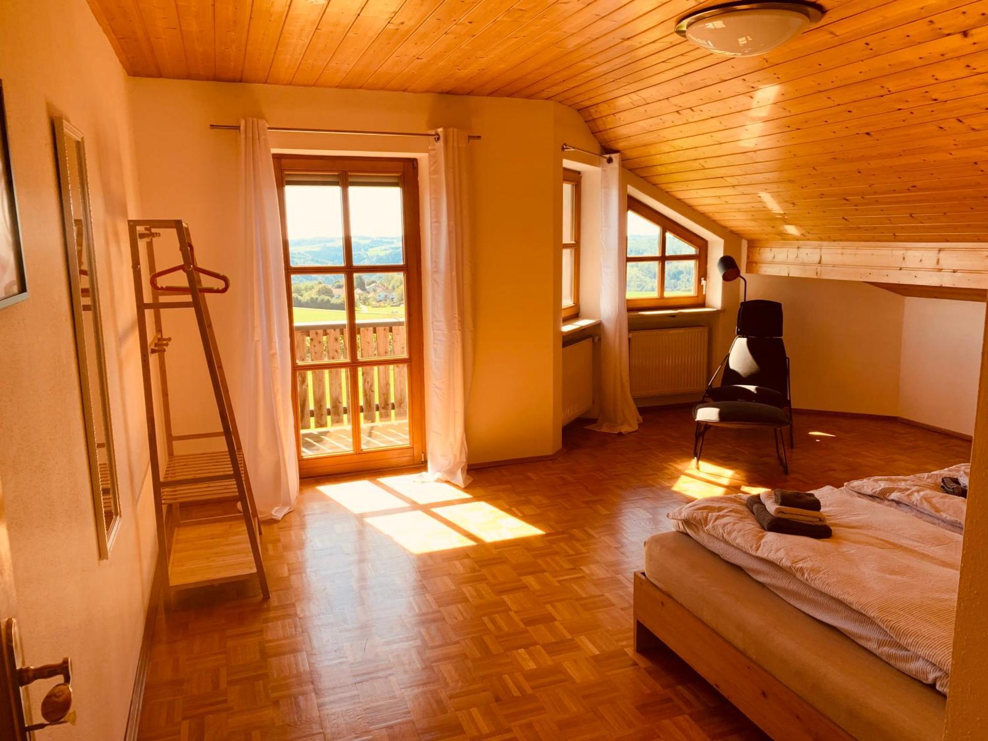 Adlerhorst, 4 Schlafzimmer, Blick In Die Alpen, Parkplatz Thyrnau Eksteriør bilde